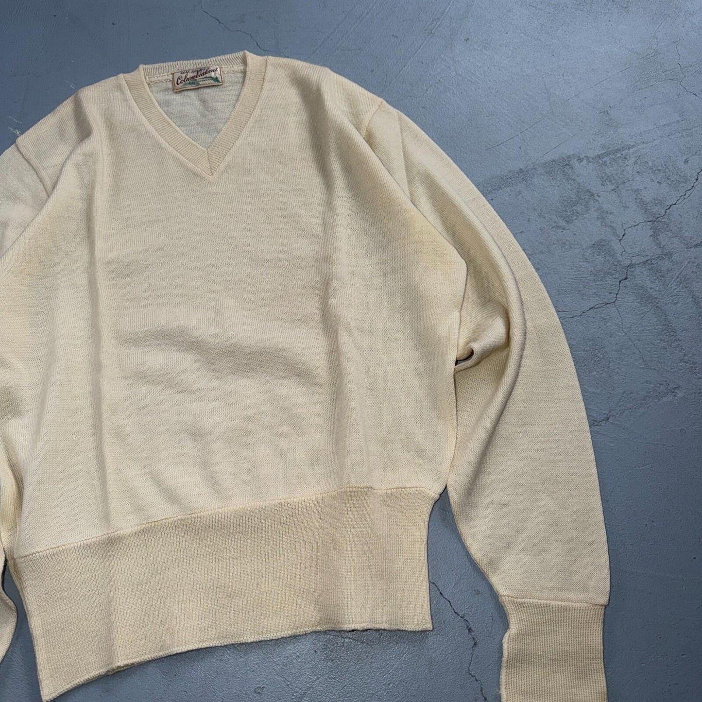 VTG 1940s 1950s Wool Pullover Sweater Rockabilly Mens V Neck Ivory Columbia Knit