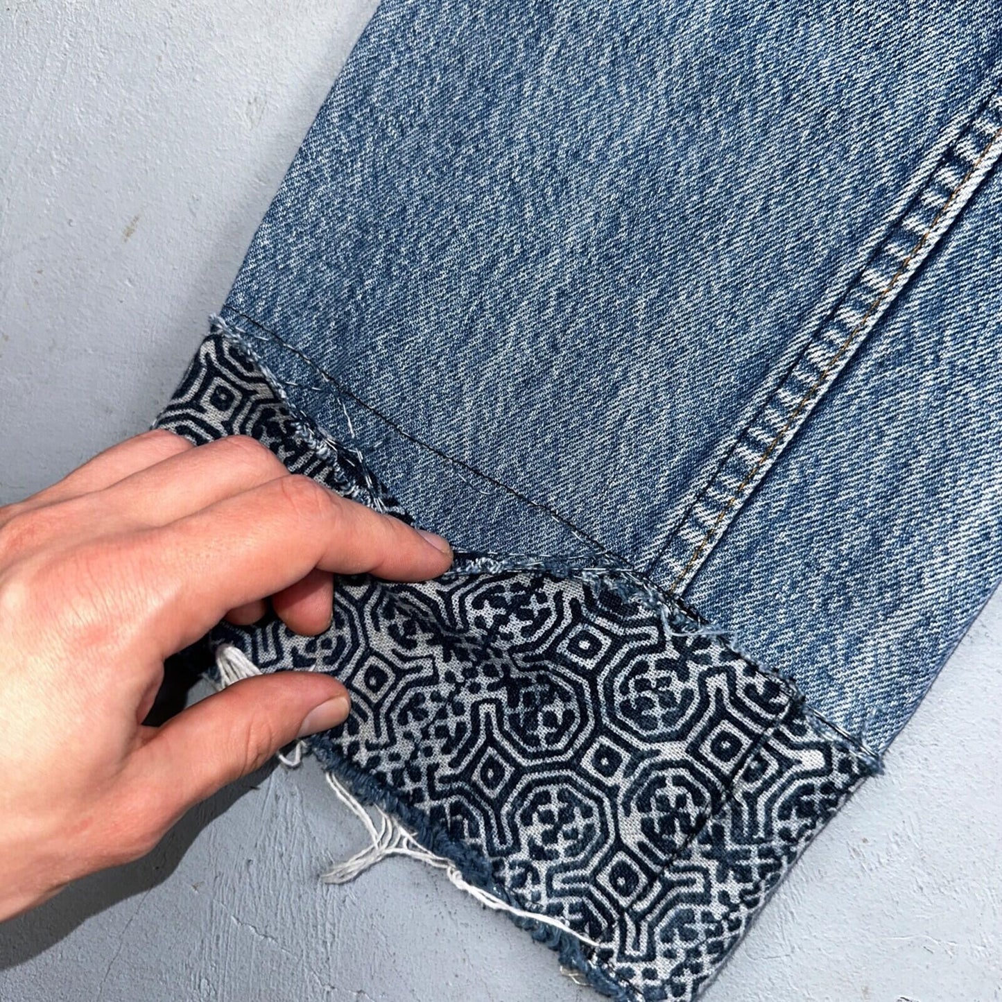 Levis 501 Vintage 80s USA XX Straight Leg Jeans Blue Light Wash 32x33 Act 29x27