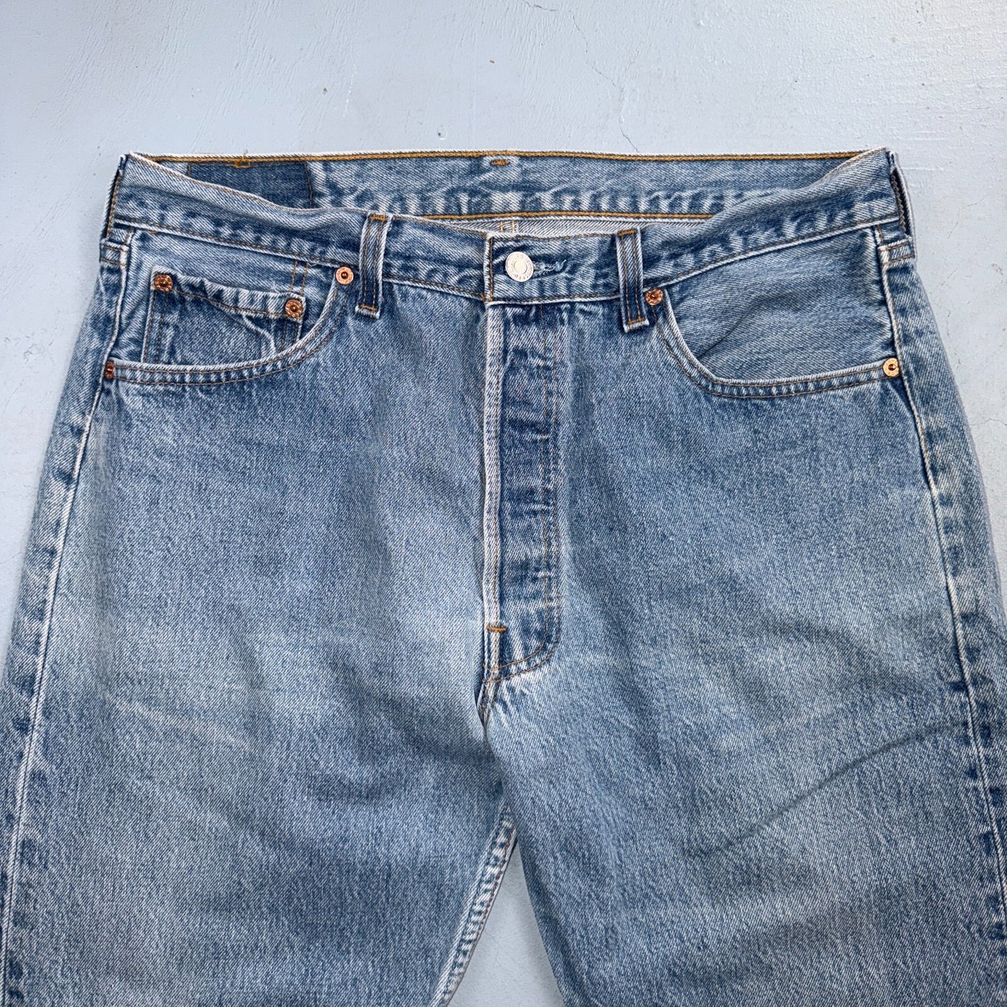 Levis 501 Vintage 90s USA XX Straight Leg Jeans Blue Light Wash 36x32 Act 33x27
