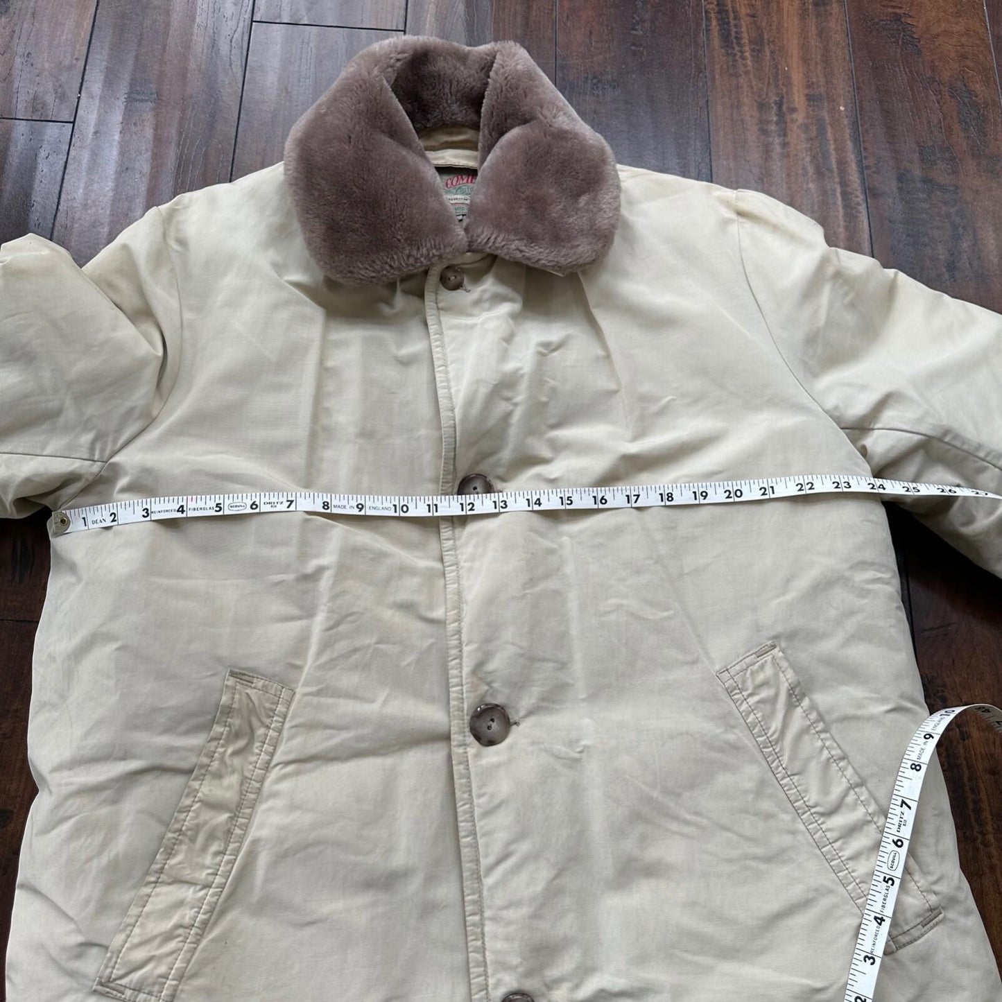 Vintage Comfy Outdoor Garment All Down Jacket Khaki Medium Seattle WWII 50s 40s
