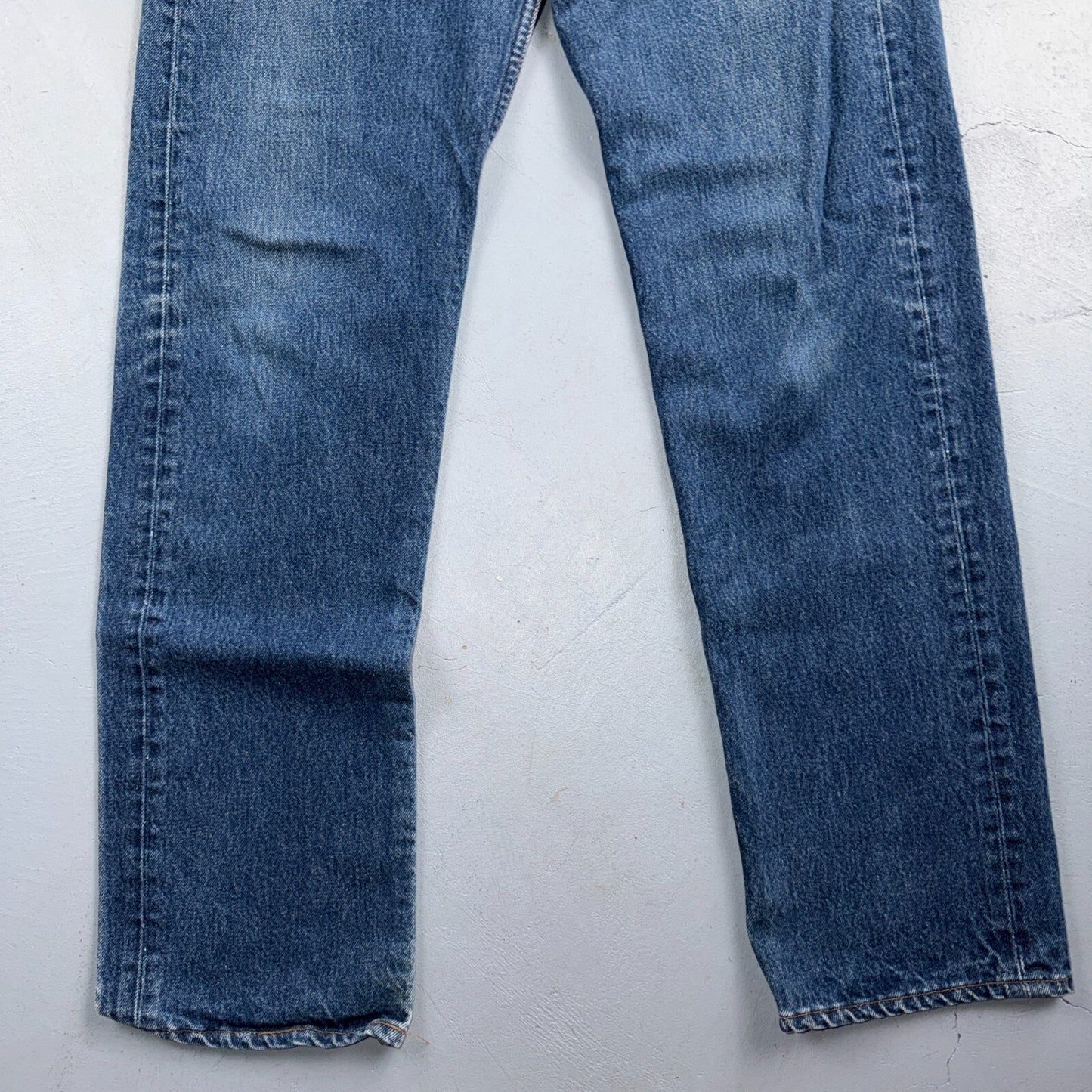Levis 501 Vintage 80s USA XX Straight Leg Jeans Blue Med Wash 33x36 Act 30x31
