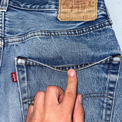 Levis 501 Vintage 80s Redline Selvedge USA XX Jeans Light Wash 35x36 Act 31x31