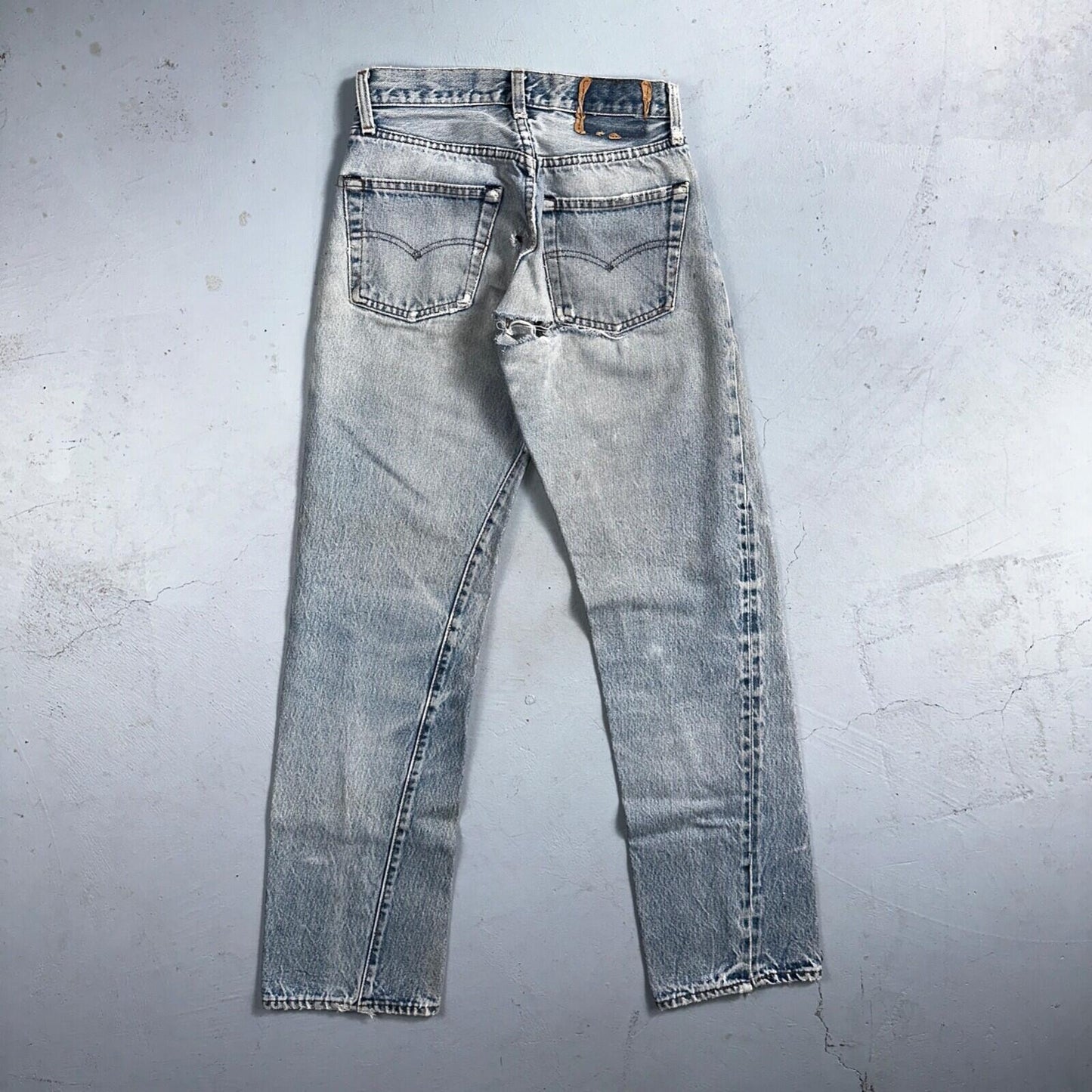 Levis 501 Vintage 80s Redline Selvedge USA XX Jeans Light Wash 27x34 Act 25x29