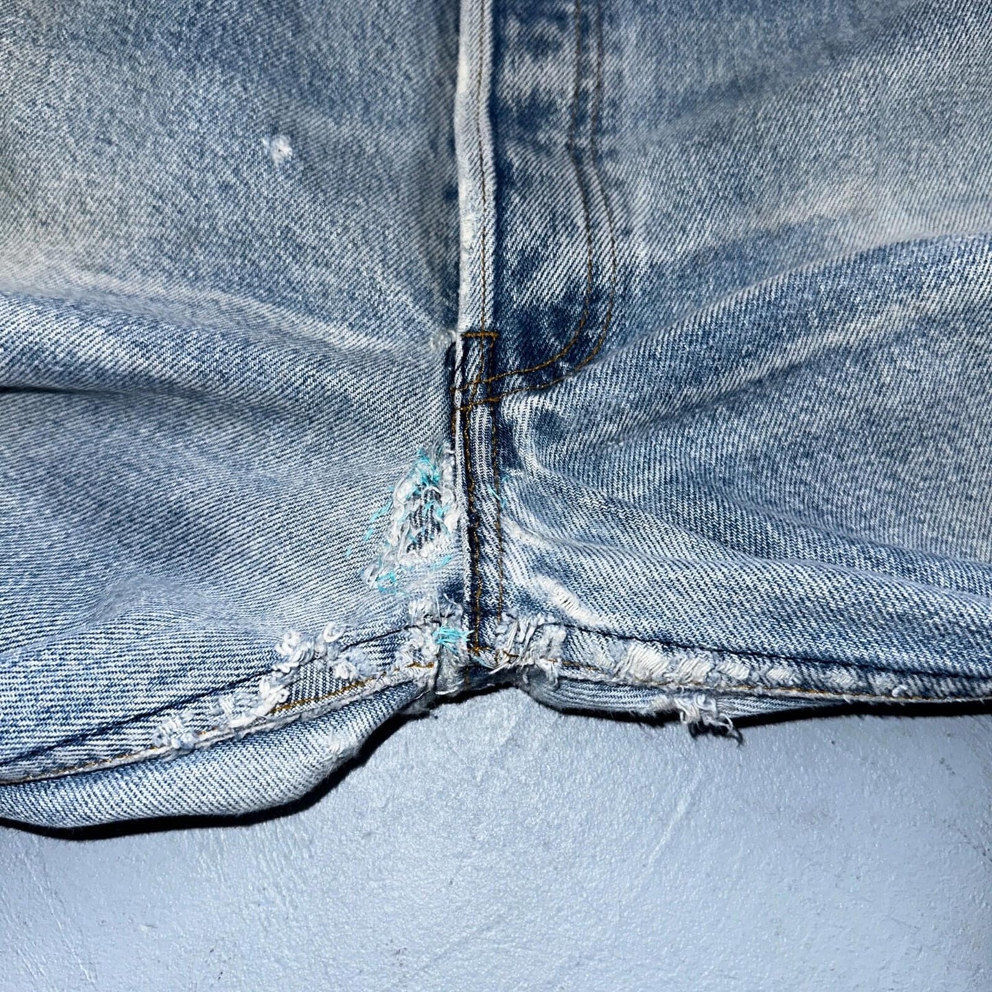 Levis 501 Vintage 90s USA XX Straight Leg Jeans Blue Light Wash 40x36 Act 36x31