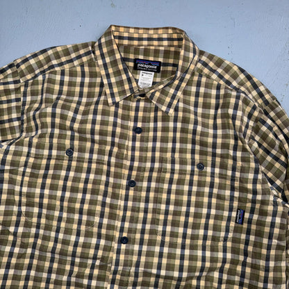 Patagonia Button Front Shirt Mens M Brown Plaid Organic Cotton Long Sleeve