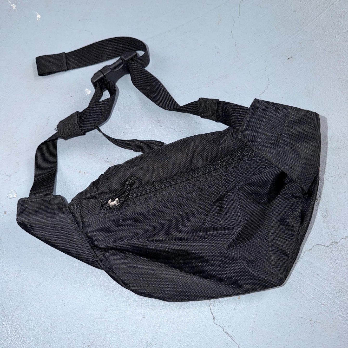 Rare Vintage 90s Nike Waist Sling Bag Embroidered Swoosh Logo Y2K Fanny Pack