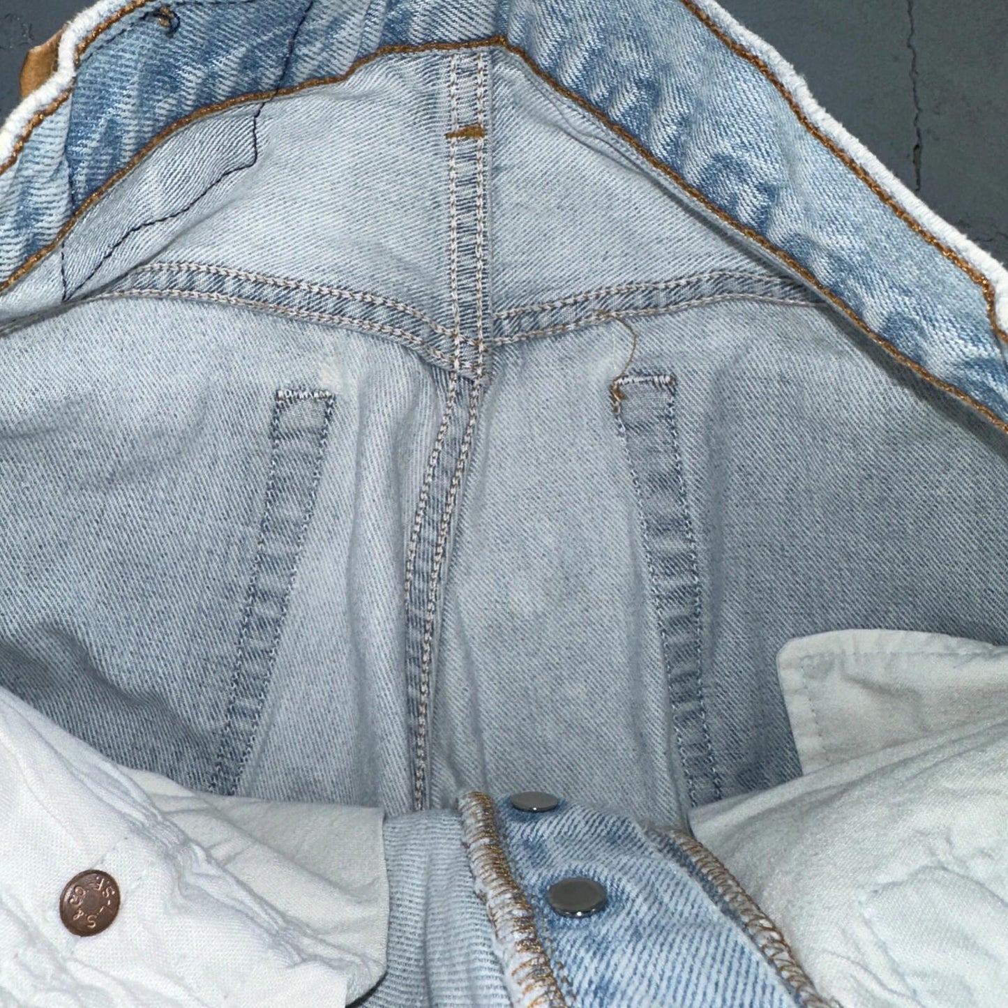 Levis 501 Vintage 90s USA XX Straight Leg Jeans Blue Light Wash 30x34 Act 28x29