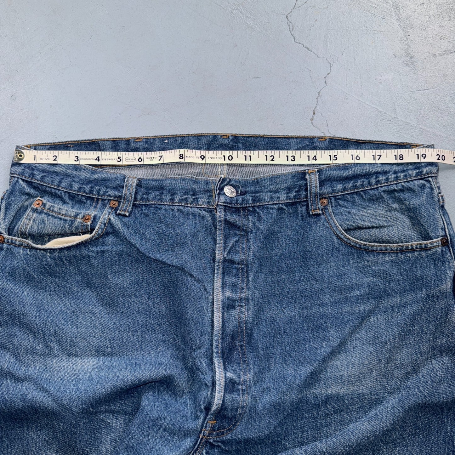 Levis 501 Vintage 80s USA XX Straight Leg Jeans Blue Med Wash 44x32 Act 39x28