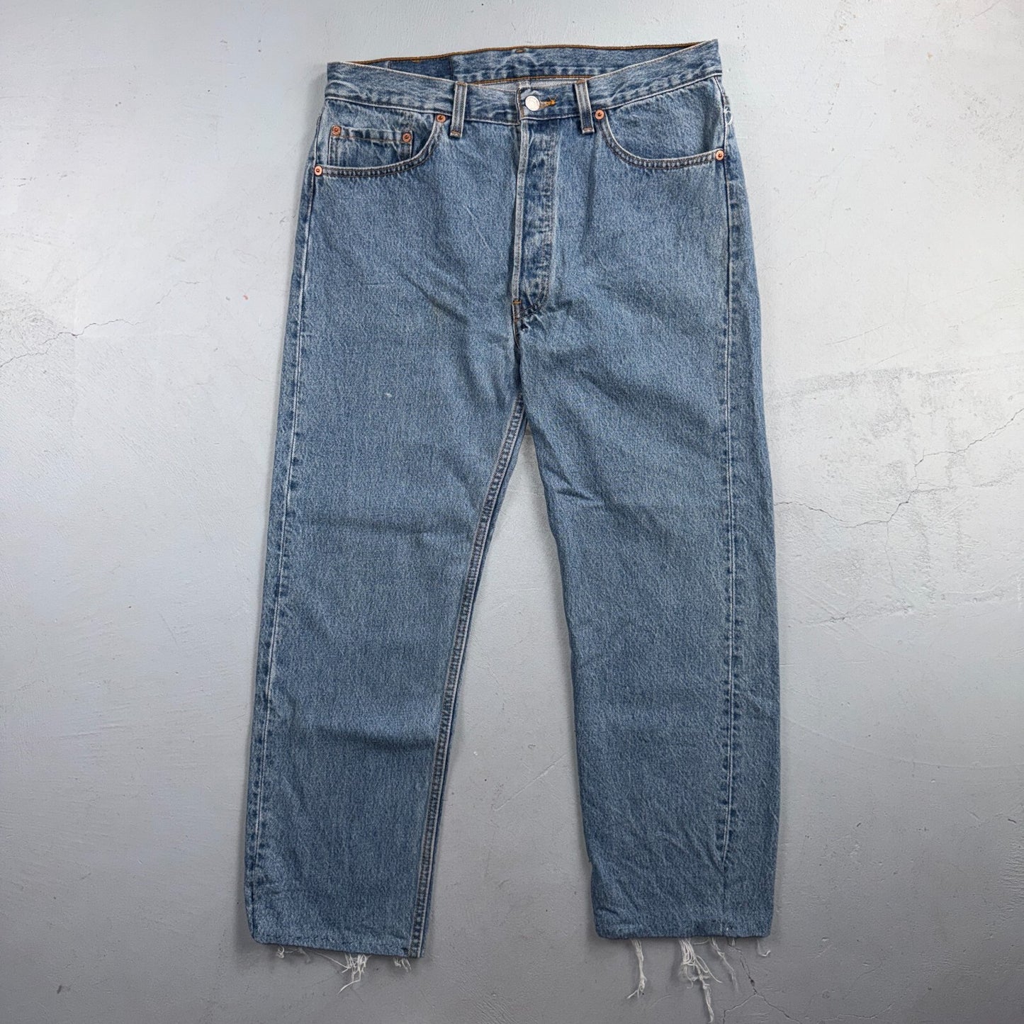 Levis 501 Vintage 90s USA XX Straight Leg Jeans Blue Light Wash 34x30 Act 33x26