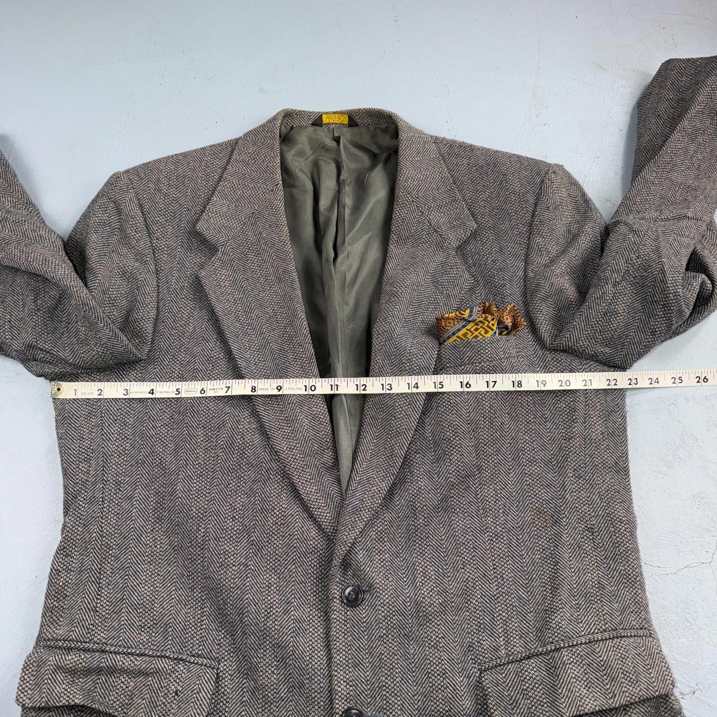 VTG Farah Wool Tweed Blazer Jacket Sport Suit Coat Gray Size 42L Herringbone