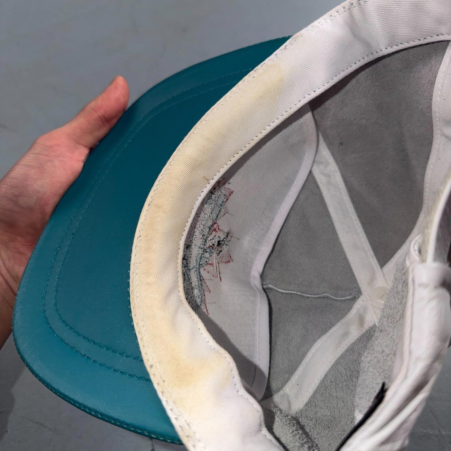Canada Leather VTG Hat Baseball Cap Snapback Buck Cadillac Flag Rare Cartoon 80s