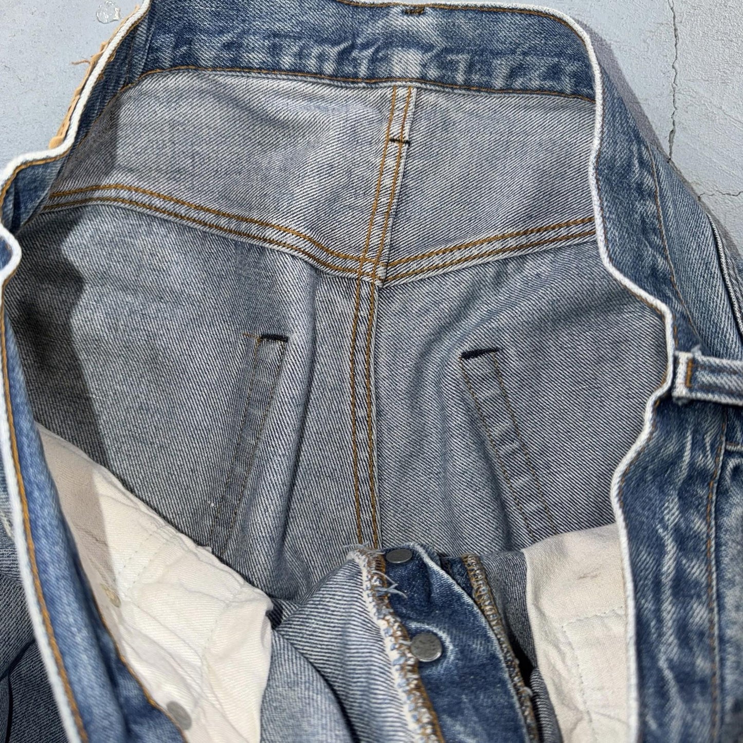 Levis 501 Vintage 80s Redline Selvedge USA XX Jeans Light Wash 38x40 Act 36x29