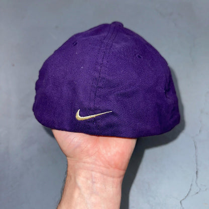 Nike VTG Washington Huskies Hat Cap Flex Fit Purple NCAA Team 90s Y2K
