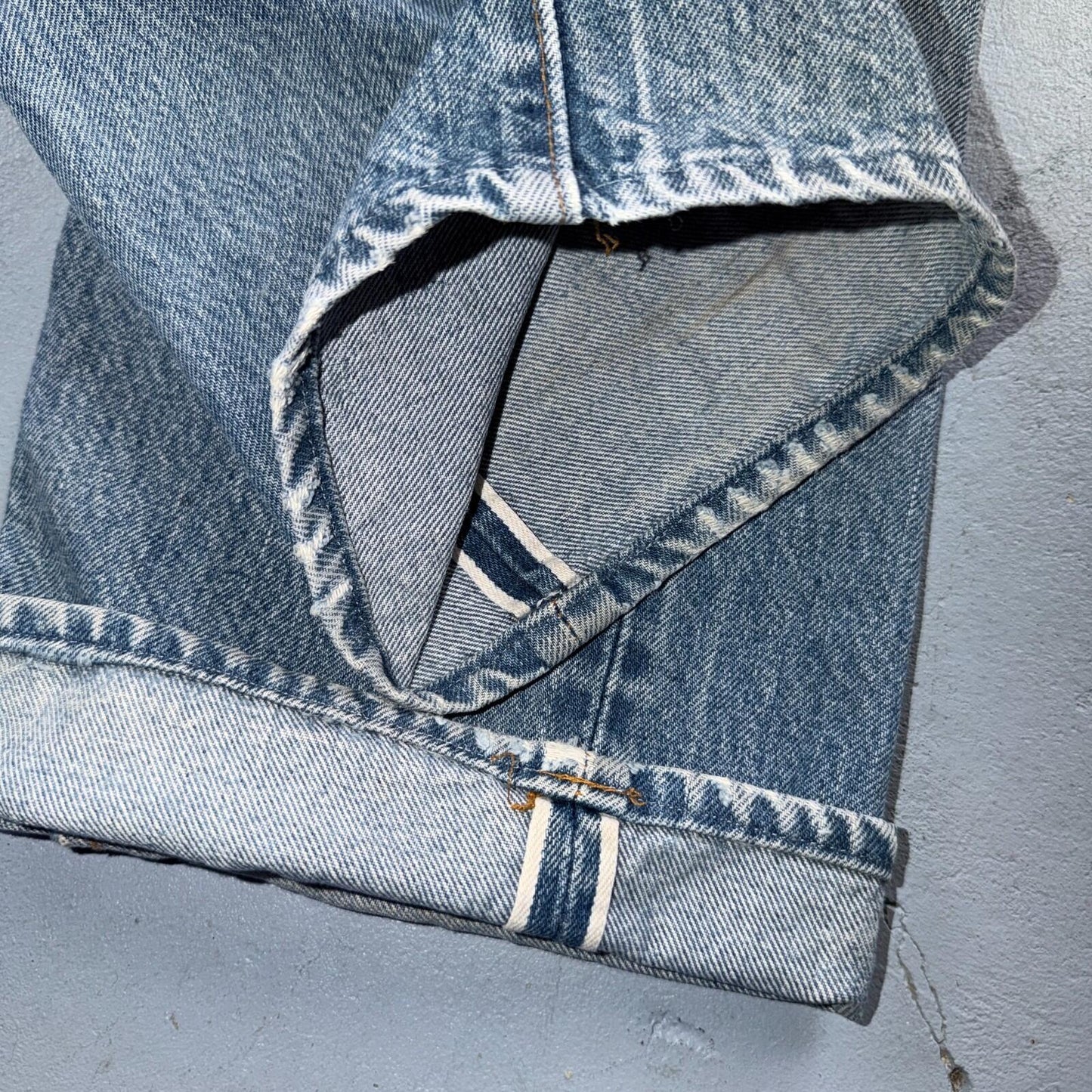 Levis 501 Vintage 80s Redline Selvedge USA XX Jeans Light Wash 34x32 Act 32x30