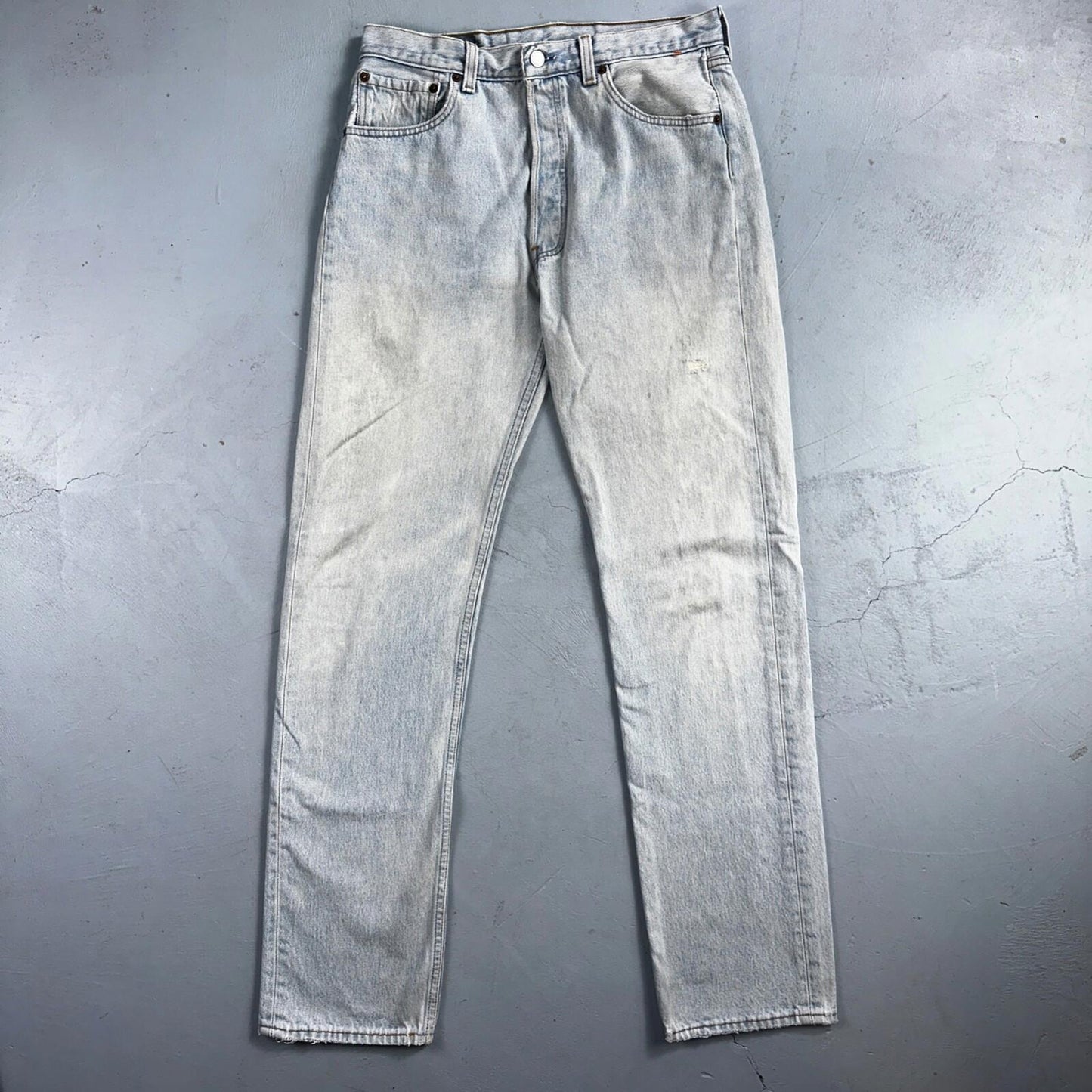 Levis 501 Vintage 90s USA XX Straight Leg Jeans Blue Light Wash 34x38 Act 30x33