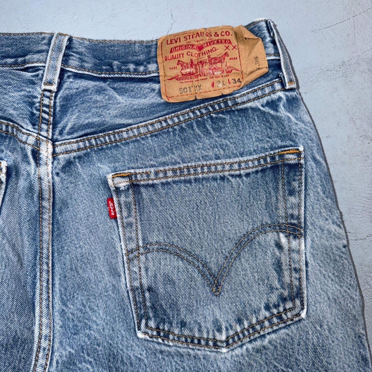 Levis 501 Vintage Y2K 90s XX Straight Leg Jeans Blue Light Wash 34x34 Act 31x30