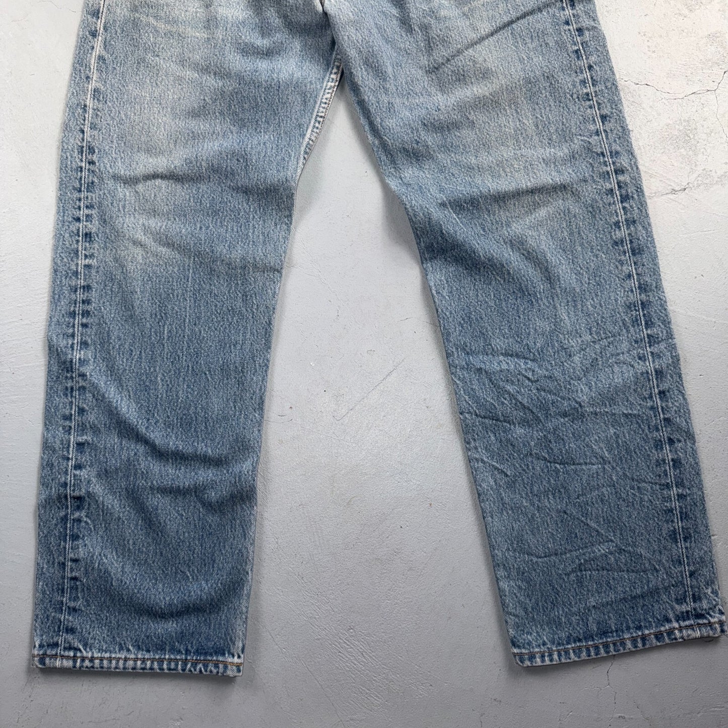 Levis 501 Vintage 90s USA XX Straight Leg Jeans Blue Light Wash 36x32 Act 33x27
