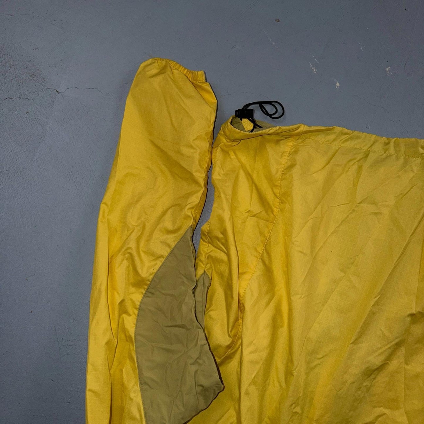 Patagonia Womens Jacket Yellow Medium Velocity Shell Windbreaker 90s VTG Hiking