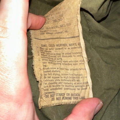 VTG US ARMY M-65 Field Jacket Coat Cold Weather Mans OG-107 Vietnam 70s Medium