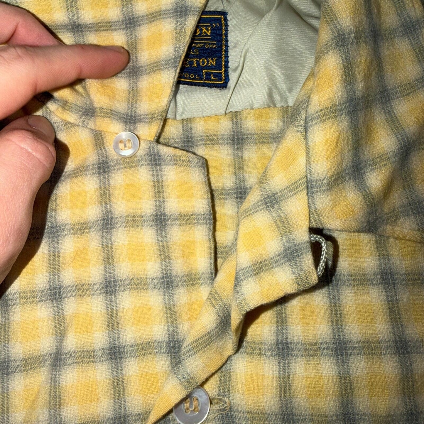Pendleton VTG 1960s Loop Collar Board Shirt Wool Plaid Flannel Shirt Checker