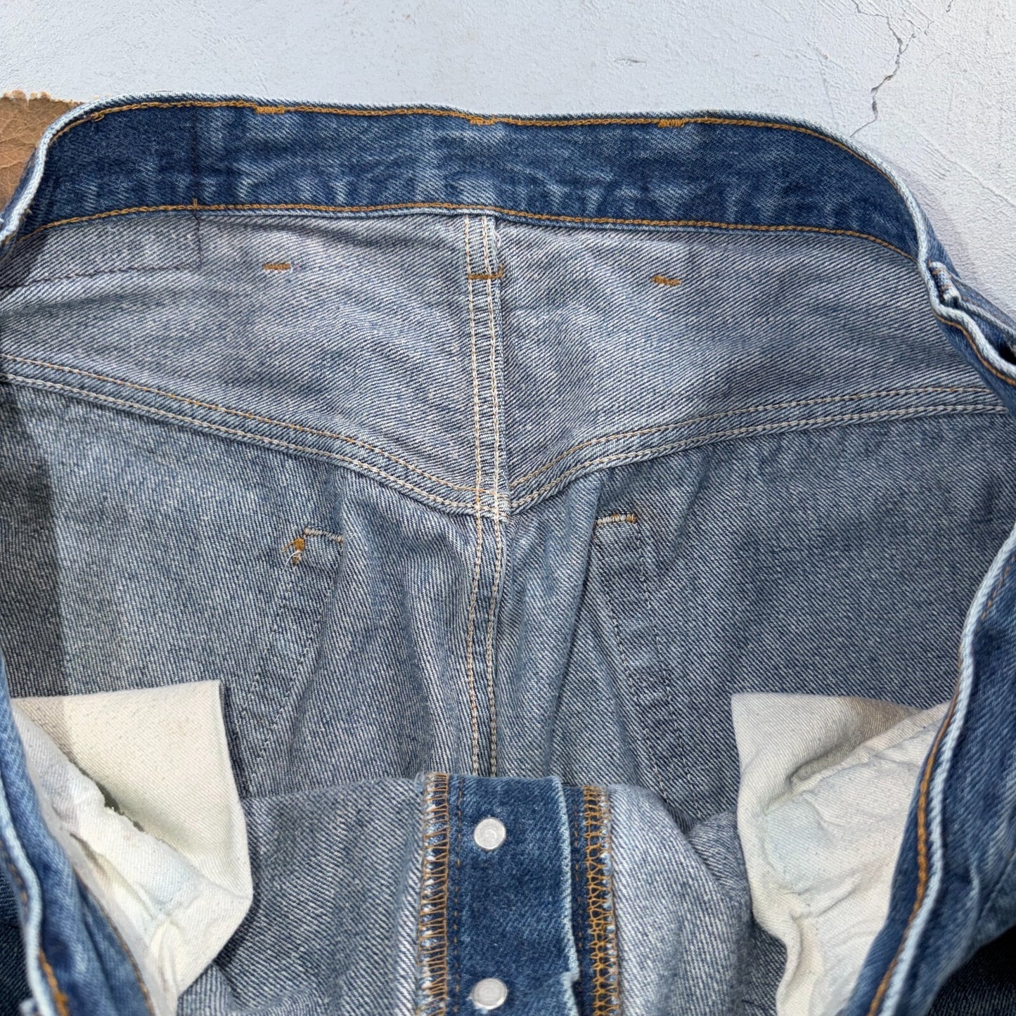 Levis 501 Vintage 80s USA XX Straight Leg Jeans Blue Light Wash 42x34 Act 38x29
