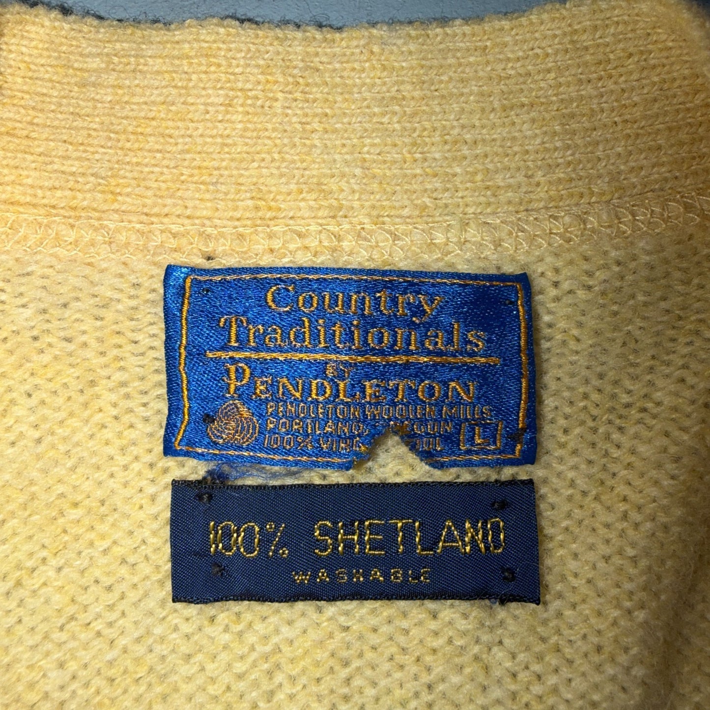 Pendleton VTG Mens Yellow Shetland Virgin Wool Button V Neck Cardigan Sweater 70
