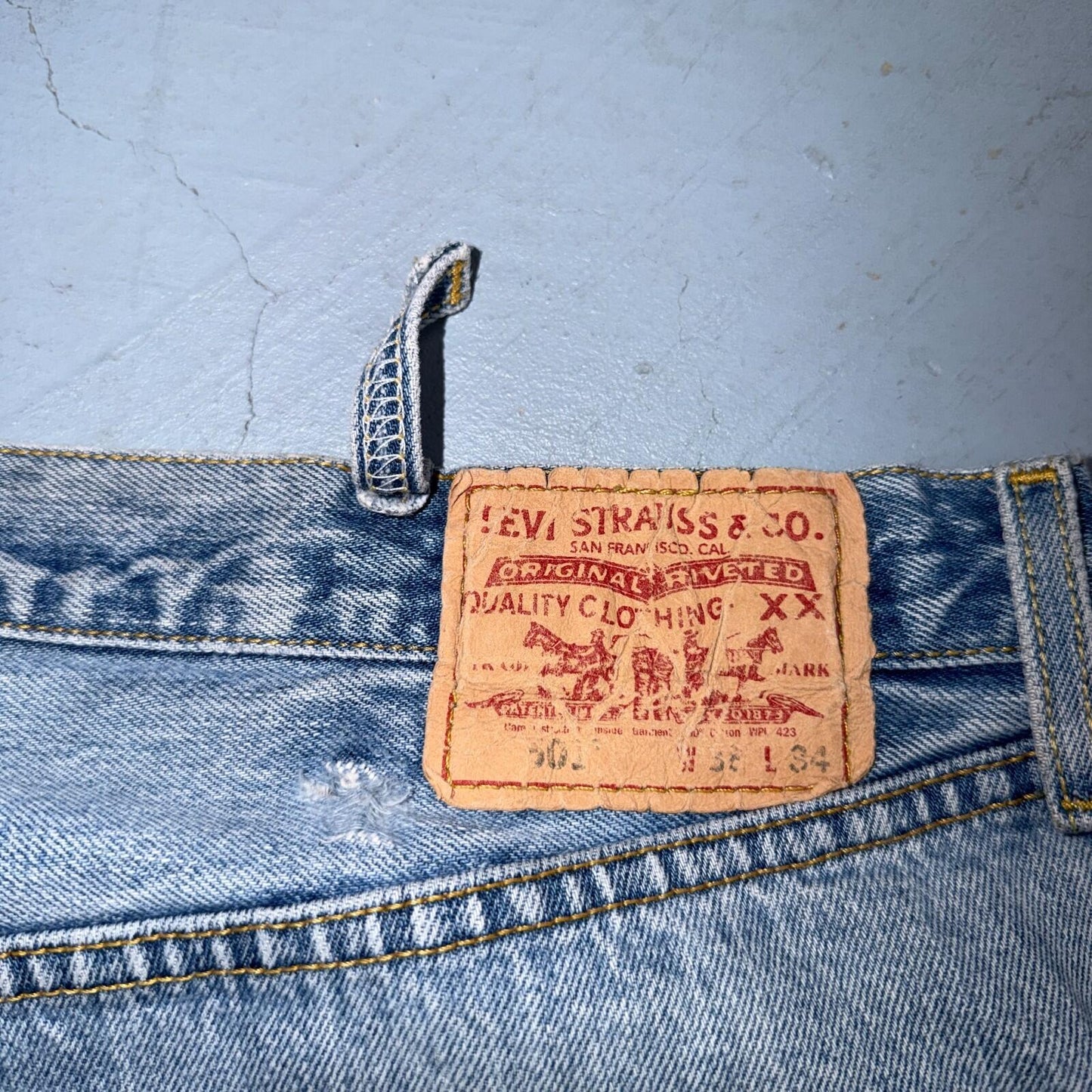 Levis 501 Vintage Y2K 90s XX Straight Leg Jeans Blue Light Wash 38x34 Act 36x34