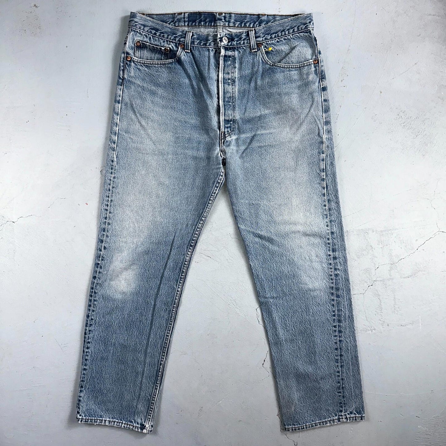 Levis 501 Vintage 90s USA XX Straight Leg Jeans Blue Light Wash 40x32 Act 35x29