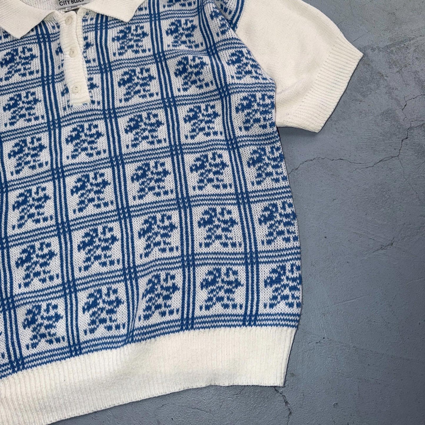 Vintage Koret City Blues Floral Acrylic Knit Sweater Top L 80s 90s Polo Vest
