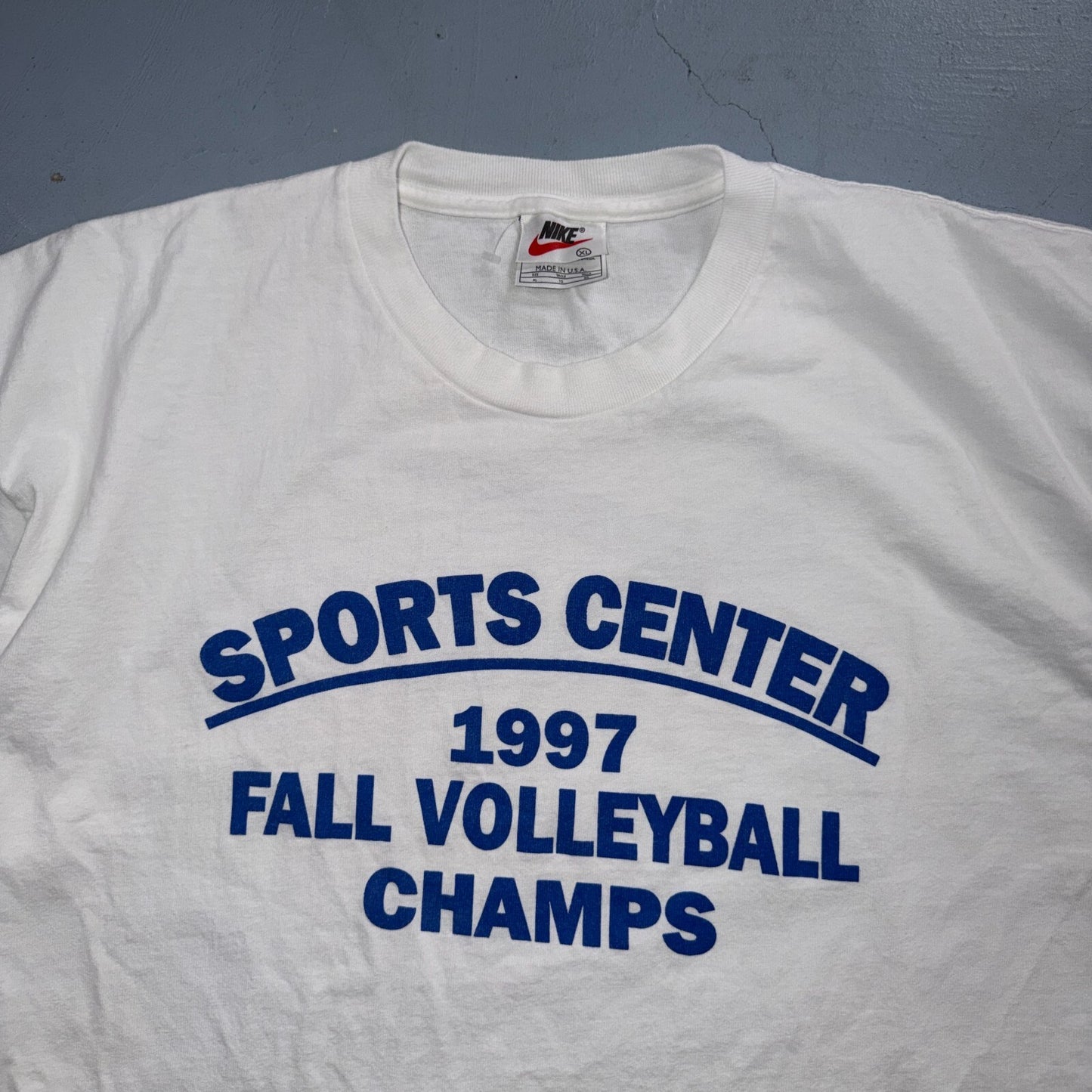 Vintage Nike Volleyball T Shirt Big Swoosh Logo Sports Graphic Tee 90s White USA