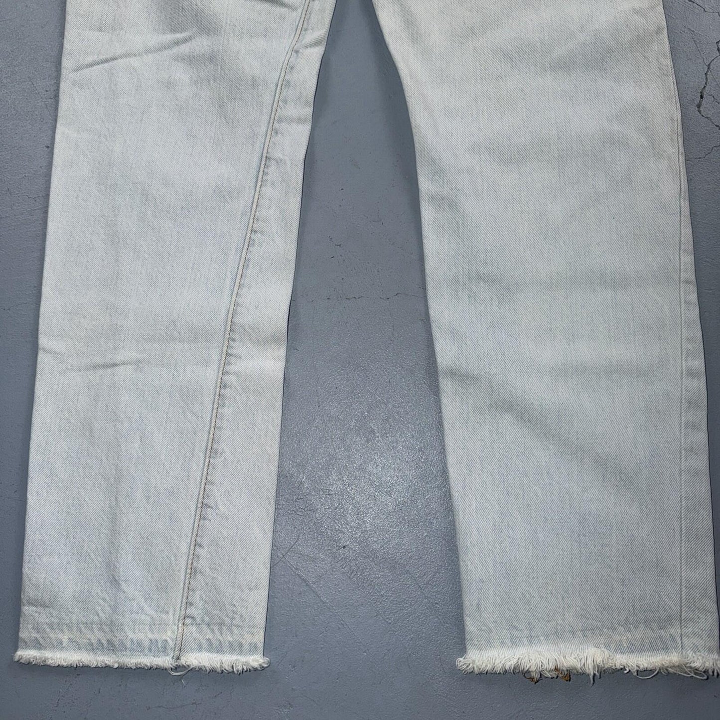 Levis 501 Vintage 80s Redline Selvedge USA XX Jeans Light Wash 28x29 Skinny