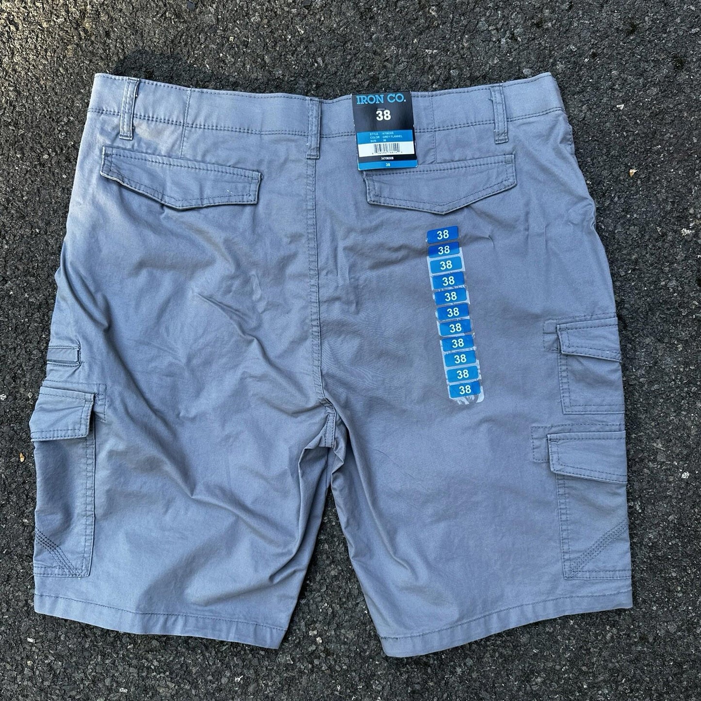 Iron Co. Men's NWT 38 Comfort Waistband Regular Fit Stretch Cargo Short