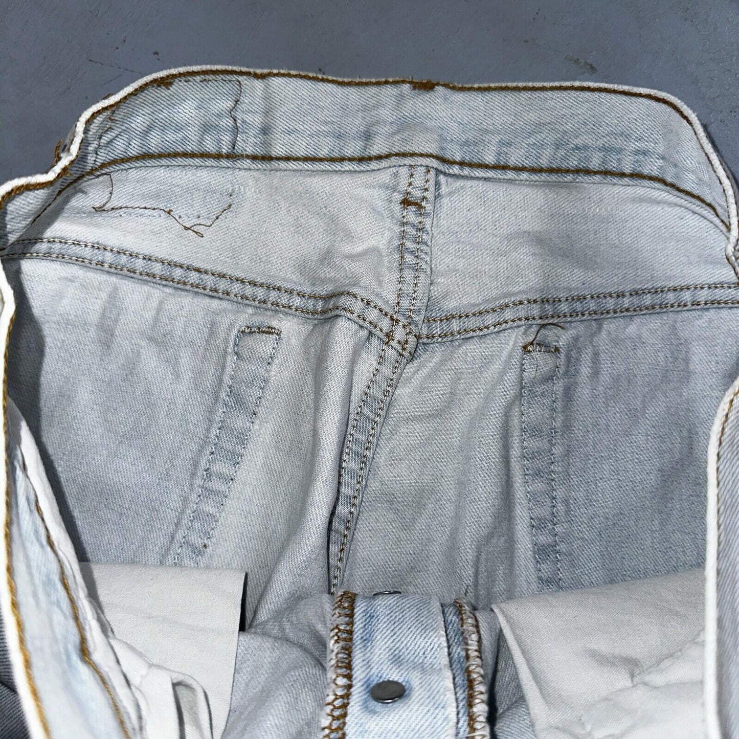 Levis 501 Vintage 90s USA XX Straight Leg Jeans 36x32 Light Wash Act 33x30
