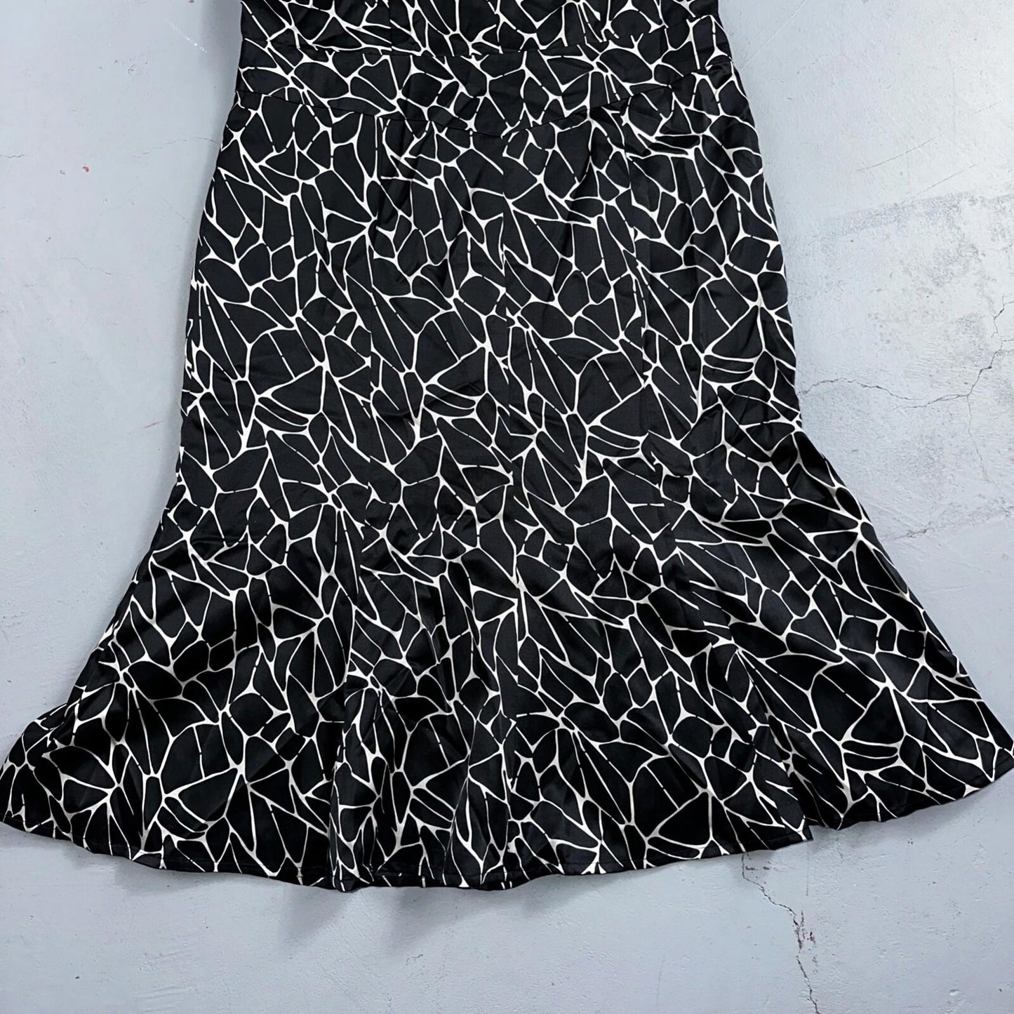Pendleton Women's Size 6 Silk Blend Sleeveless Black White Fit N Flare Dress