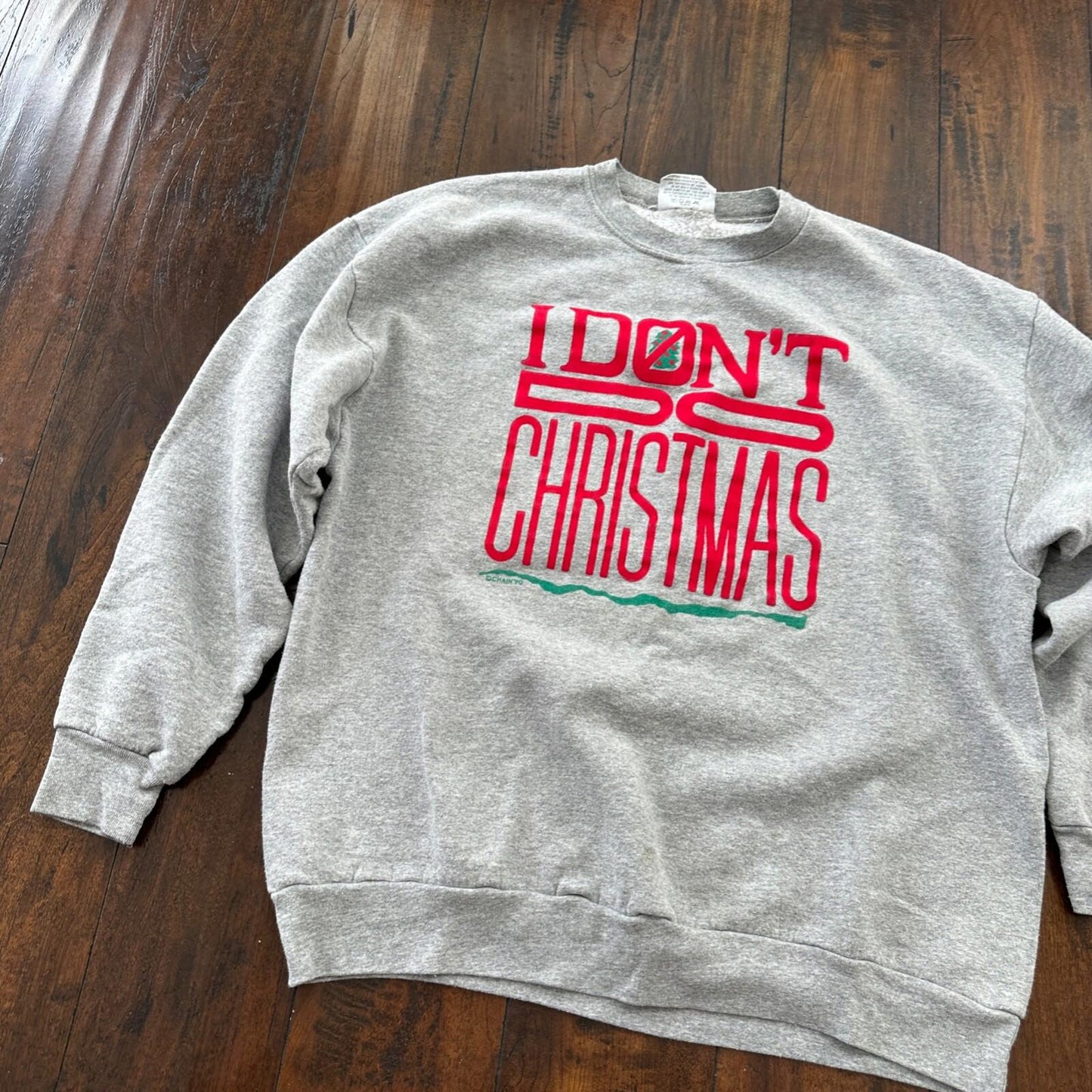 Don't do Christmas Funny Sad Jolly Santa VTG Sweatshirt Jumper Crewneck Y2K