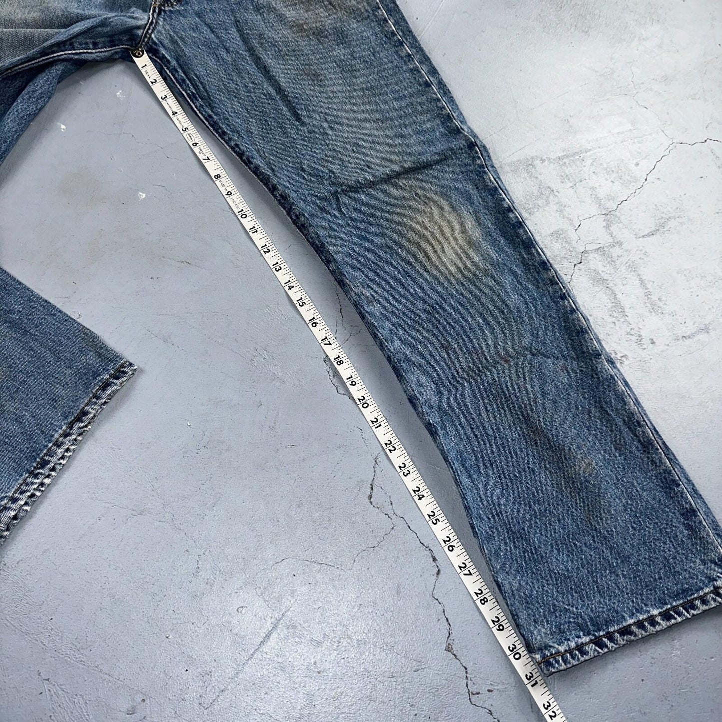 Levis 501 Vintage 90s Y2K Straight Leg Jeans Blue Light Wash 35x32 Act 34x31