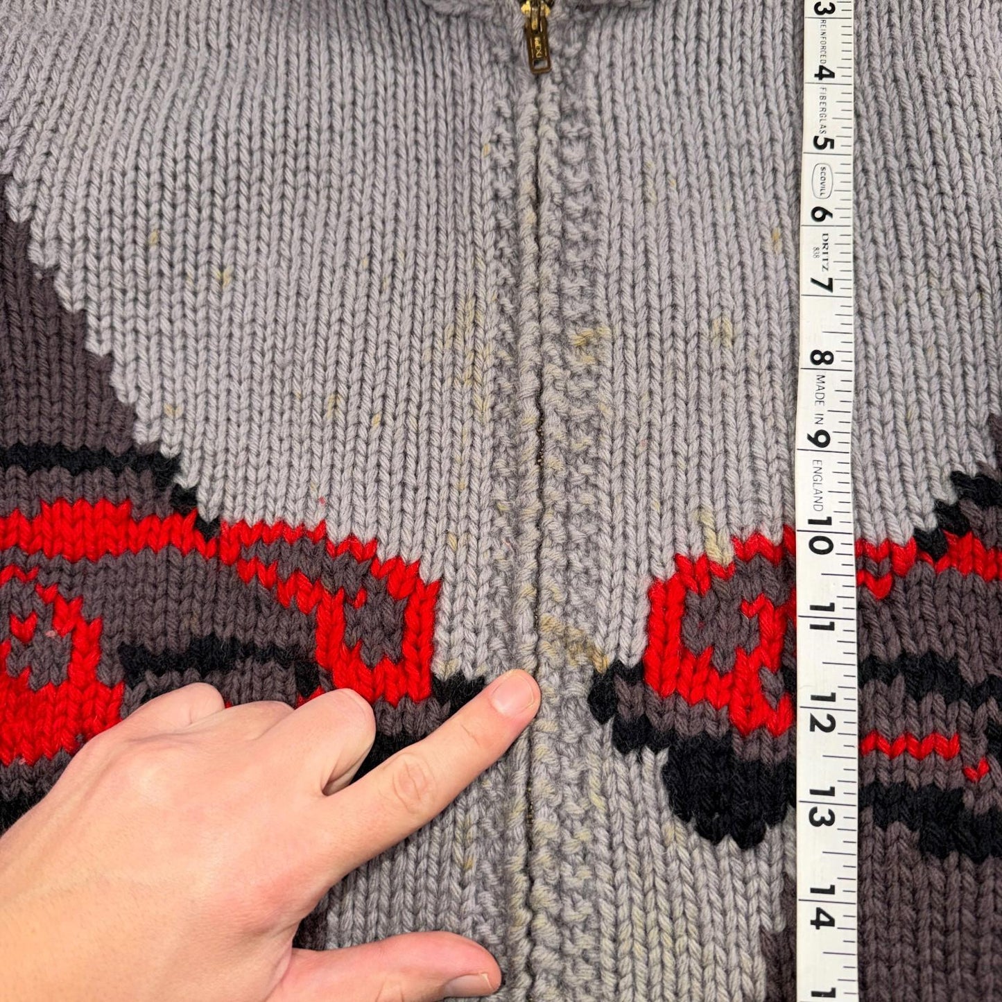 VTG 1950s Hand Knit Wool Cowichan Cardigan Sweater Jacket Race Cars Medium RARE