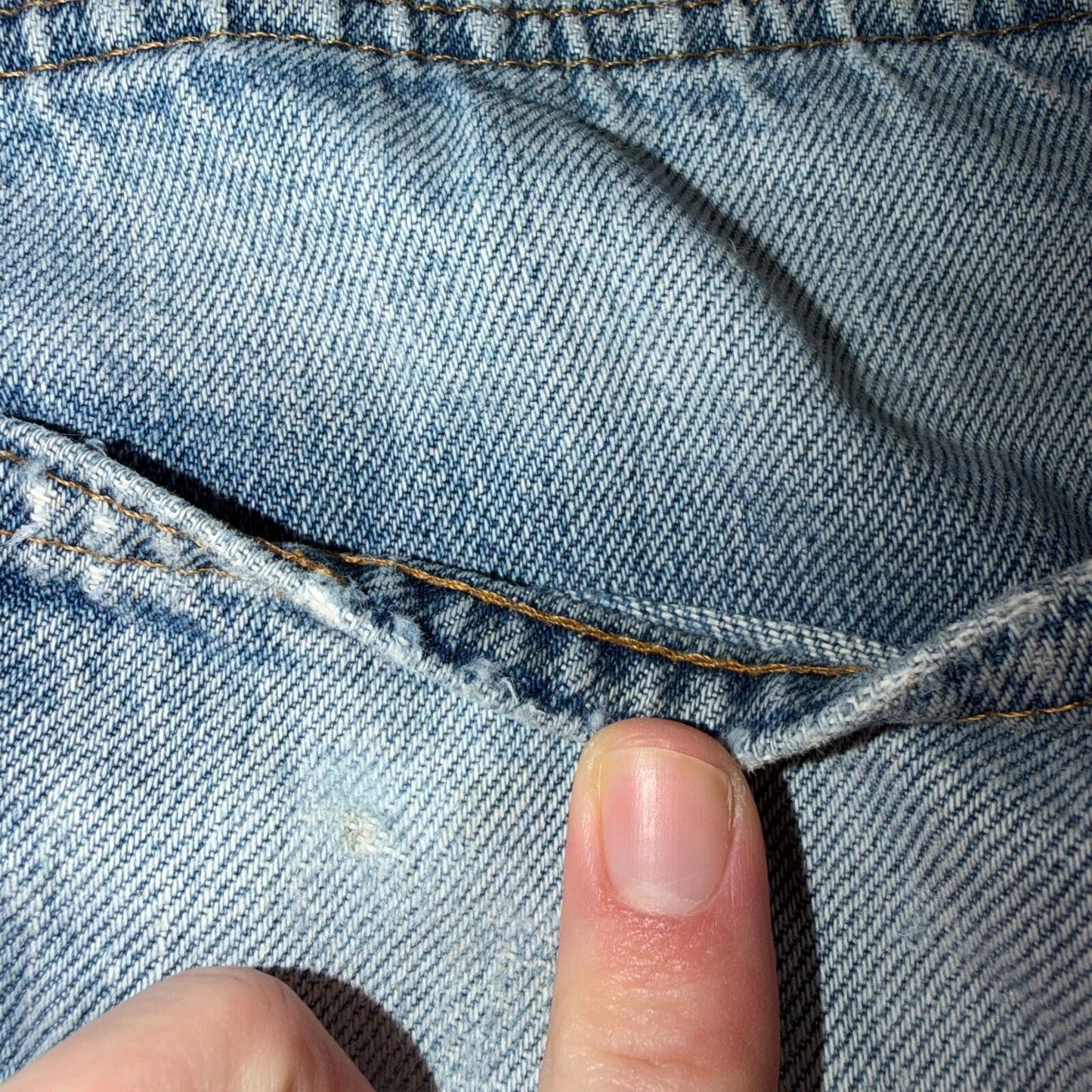 Levis 501 Vintage 80s Redline Selvedge USA XX Jeans Light Wash 34x36 Act 32x32