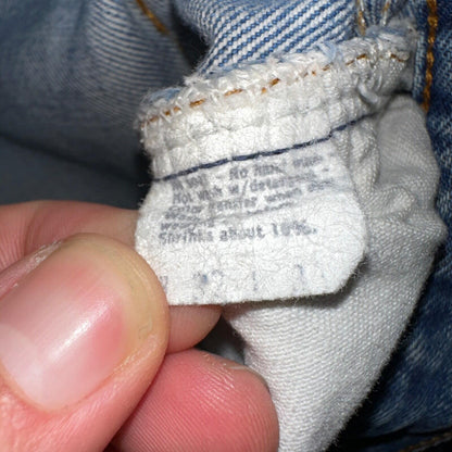 Levis 501 Vintage 80s Redline Selvedge USA XX Jeans Light Wash 32x33 Act 28x28