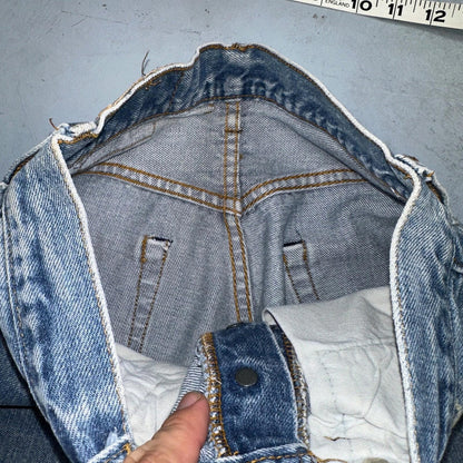 Levis 501 Vintage 80s Redline Selvedge USA XX Jeans Light Wash 28x36 Act 25x31