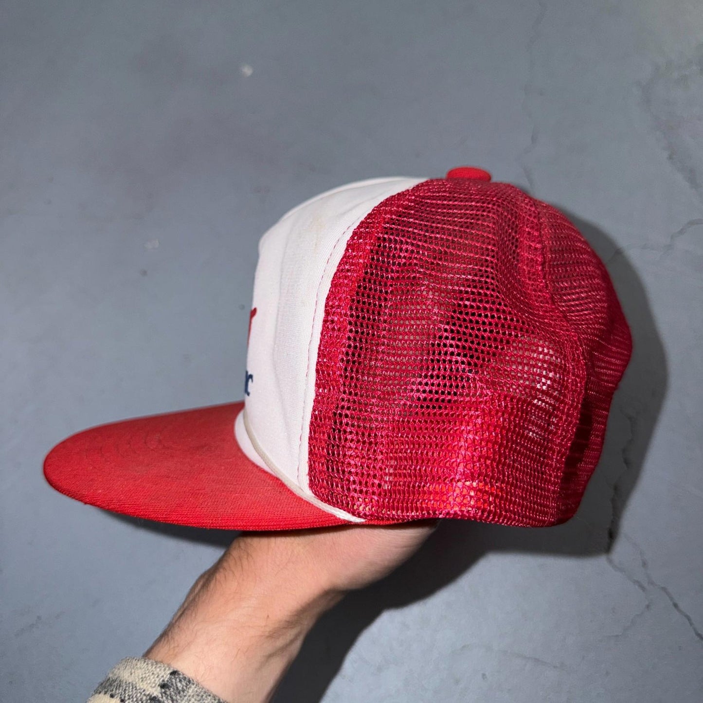 VTG I Love Country Music Trucker SnapBack VTG Hat Red Kisses Guitars Nashville