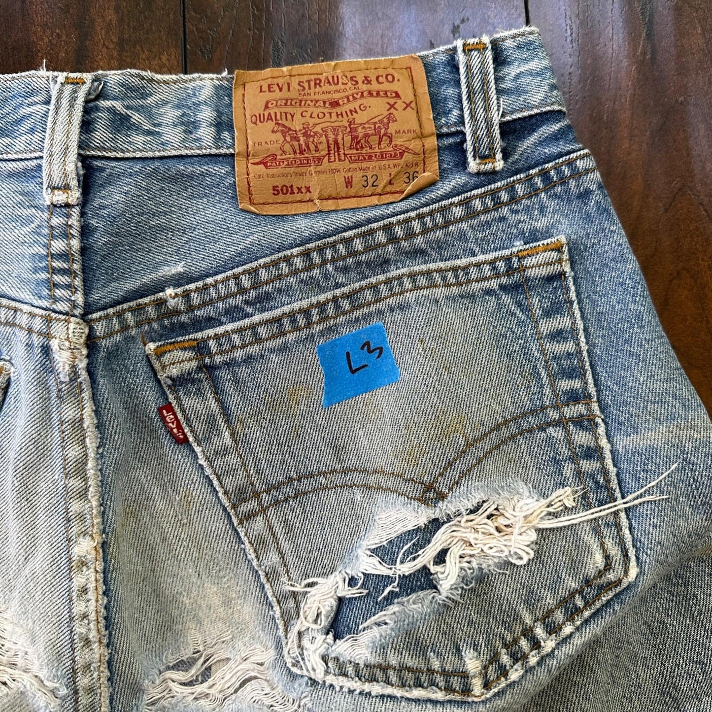 Levis 501 Vintage 90s Straight Leg XX USA Jeans 32x36 Thrashed Wash Act 30x31
