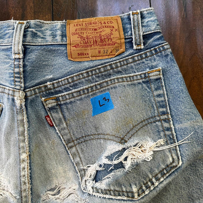 Levis 501 Vintage 90s Straight Leg XX USA Jeans 32x36 Thrashed Wash Act 30x31