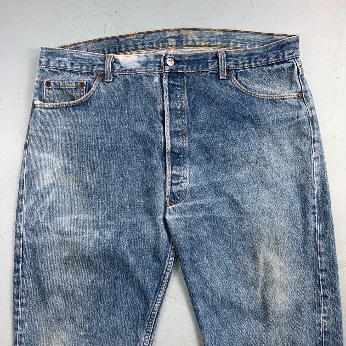 Levis 501 Vintage 80s USA XX Straight Leg Jeans Blue Light Wash 42x32 Act 40x31