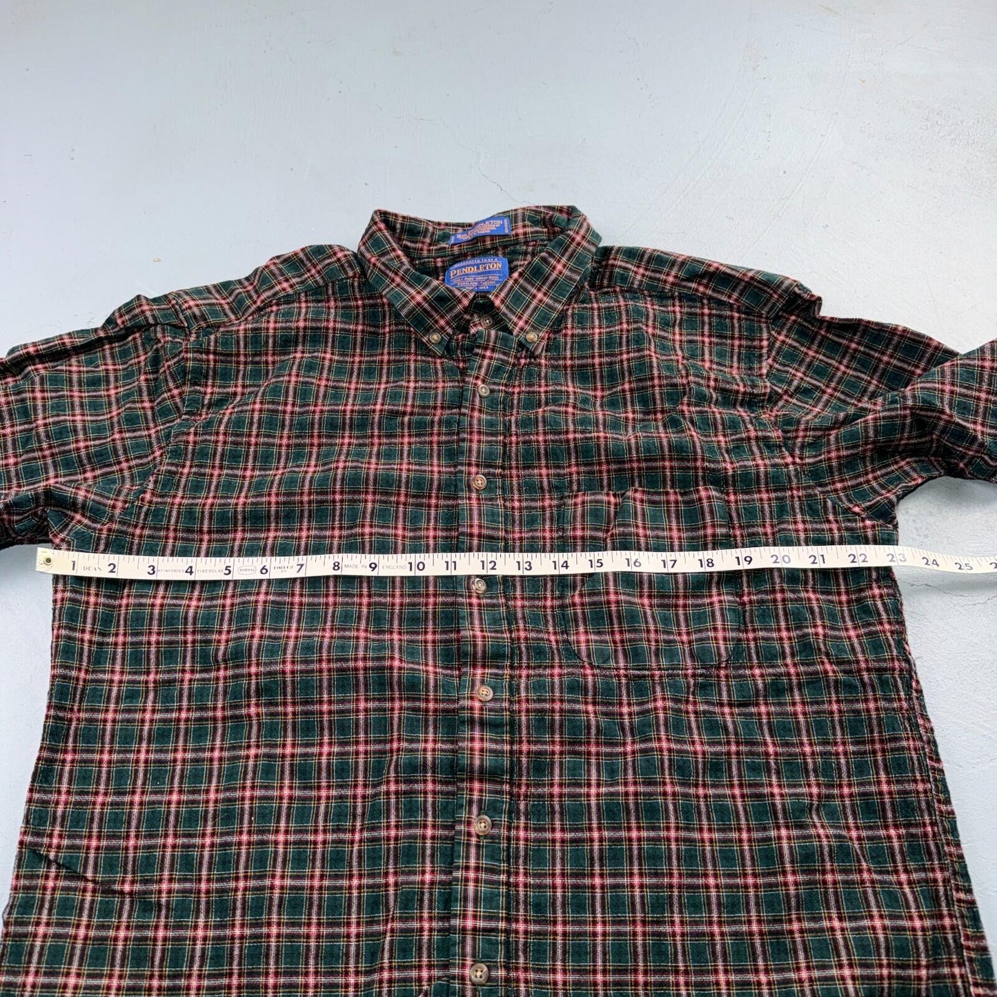 Pendleton Shirt Mens XL VTG Green Red Plaid Sir 100% Wool USA Fabrics VTG