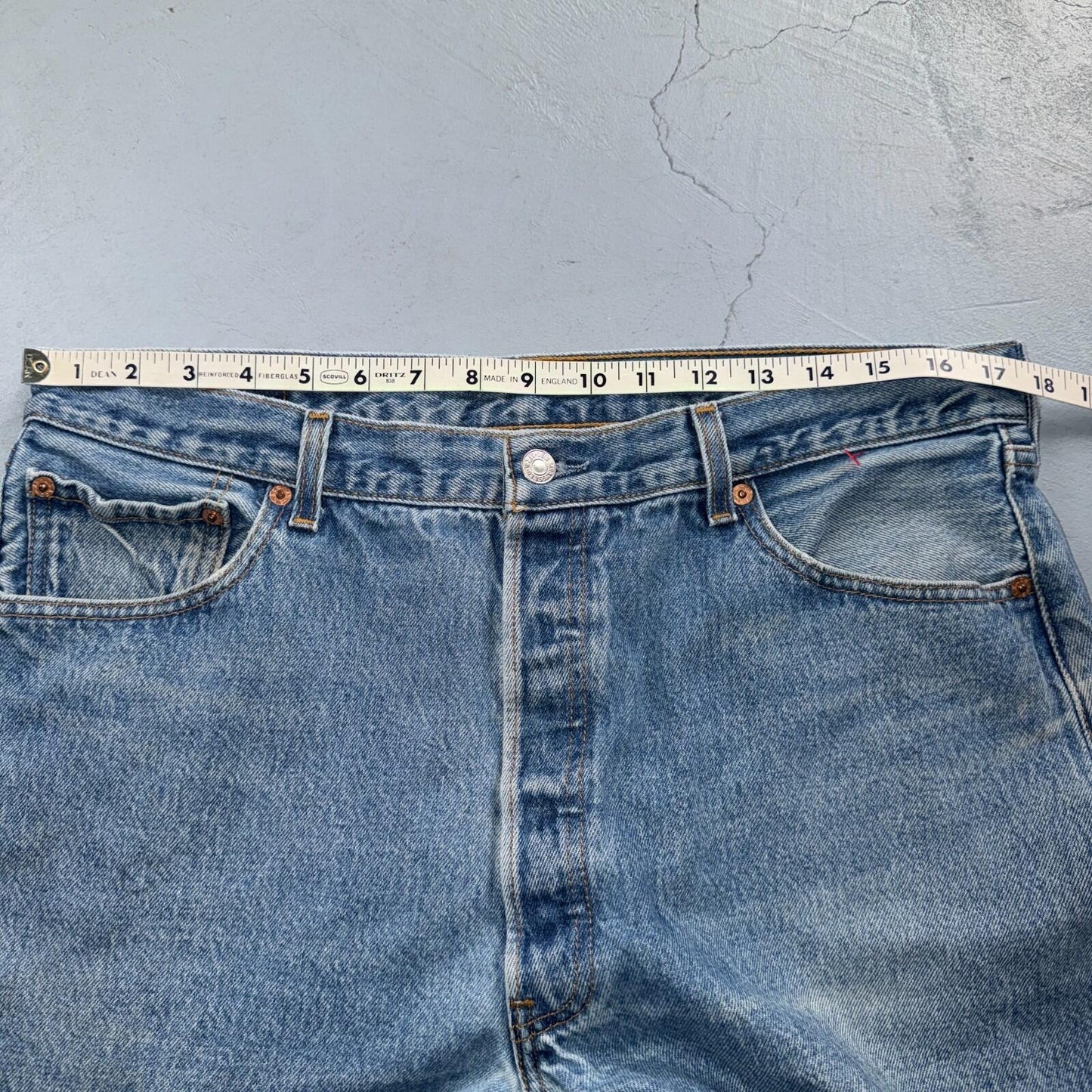 Levis 501 Vintage 90s Y2K XX Straight Leg Jeans Blue Light Wash 38x32 Act 35x28
