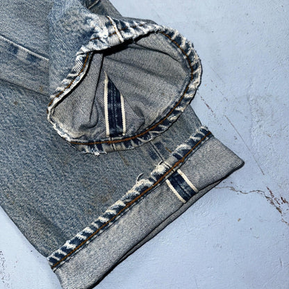 Levis 501 Vintage 80s Redline Selvedge USA XX Jeans Thrashed 33x33 Act 31x30