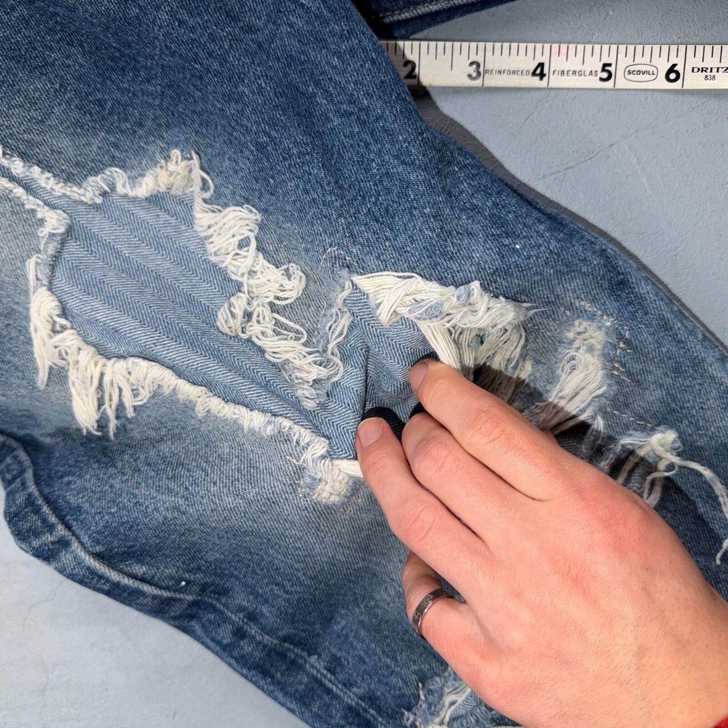 Levis 501 Vintage 90s USA XX Straight Leg Jeans Blue Thrashed 35x36 Act 33x32