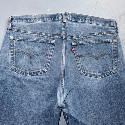 Levis 501 Vintage 80s USA XX Straight Leg Jeans Blue Light Wash 40x32 Act 38x28