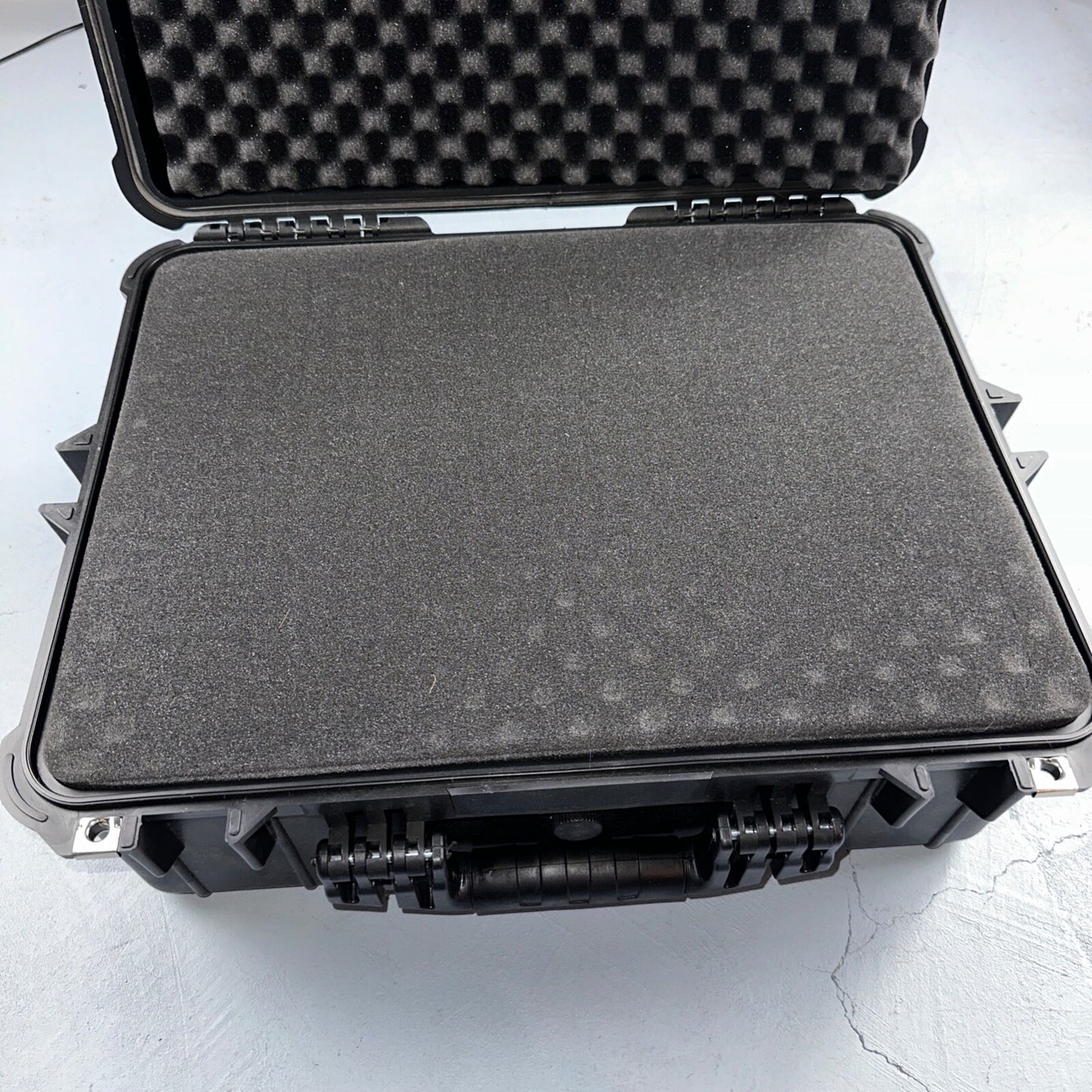 Eylar Large 20.62" Protective Camera Case Water and Shock Resistant w/Foam